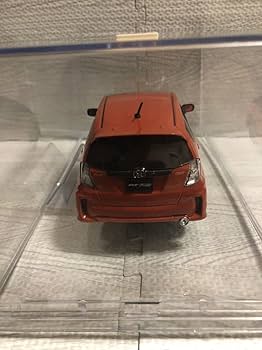 Amazon.co.jp: 1/24 ホンダ フィットRS FIT RS ディーラー特注